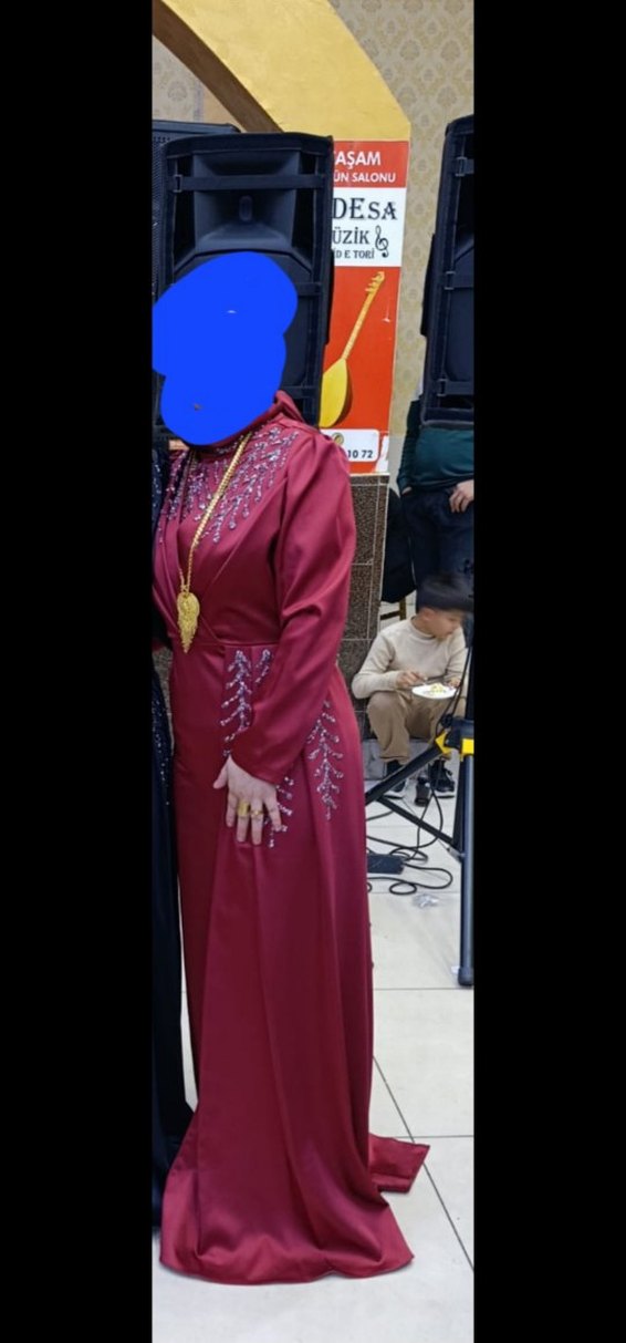 Bordo İşlemeli Uzun Kollu Kadın Abiye Elbise - Görsel 2