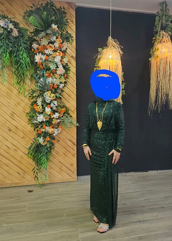 Yeşil Parlak Yılan Desenli Uzun Abiye Elbise - Görsel 2