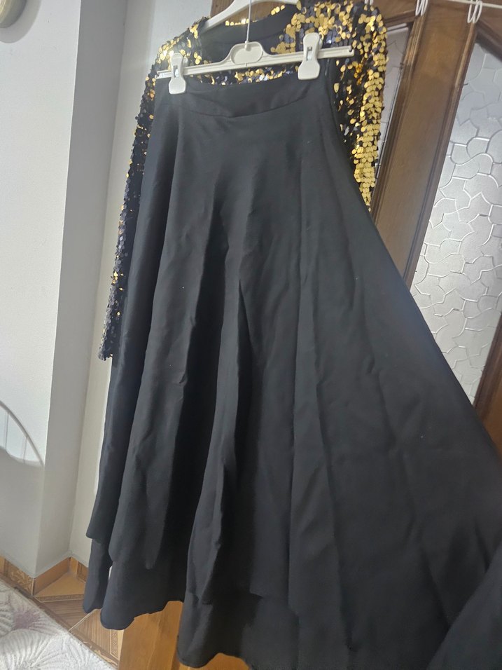 Altın Renkli Payetli Uzun Kollu Mini Bluz etekli takım - Görsel 3