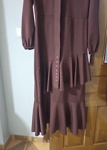 Kahverengi Uzun Kollu Fırfırlı Elbise - Görsel 3