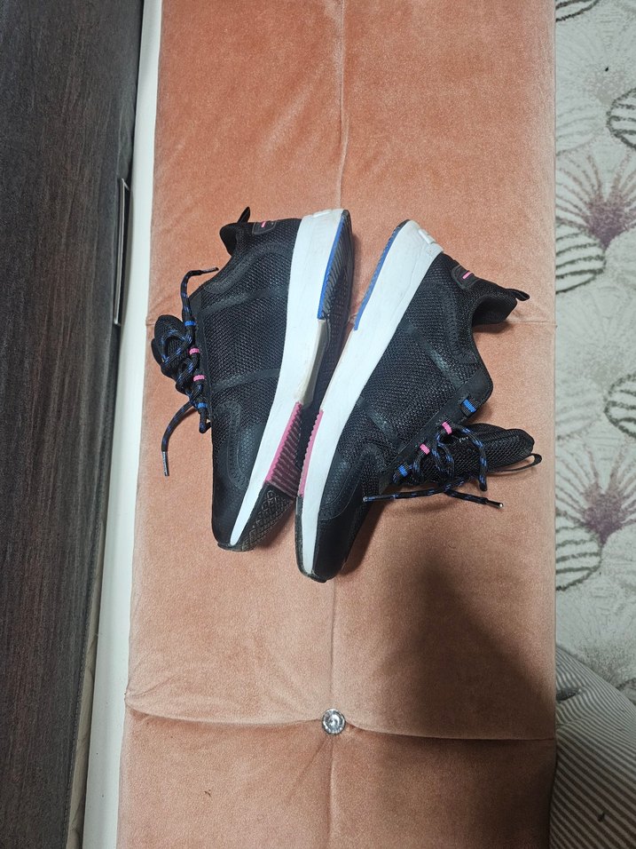 Siyah Kadın Spor Sneaker - Görsel 4