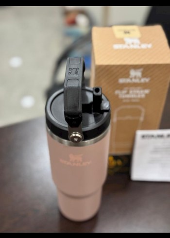 Stanley ORJİNAL TERMOS 0.88 LİTRE - Görsel 2