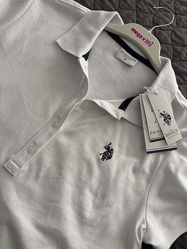 Polo yaka tişört