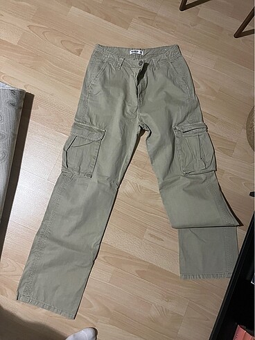 Pull and bear kargo pantolon