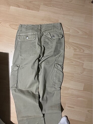 m Beden Pull and bear kargo pantolon