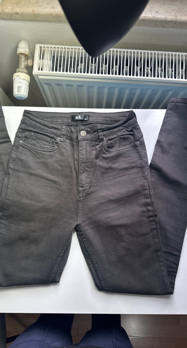 Siyah Kadın Kot Pantolon - Görsel 2