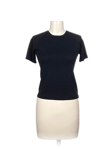 Diğer T-shirt %70 İndirimli.