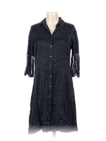 Guess Tunik %70 İndirimli.