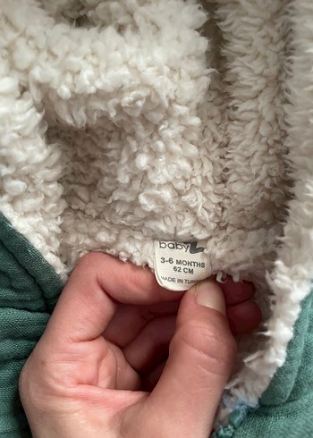 Yeşil Kapüşonlu Bebek Tulumu - Görsel 3