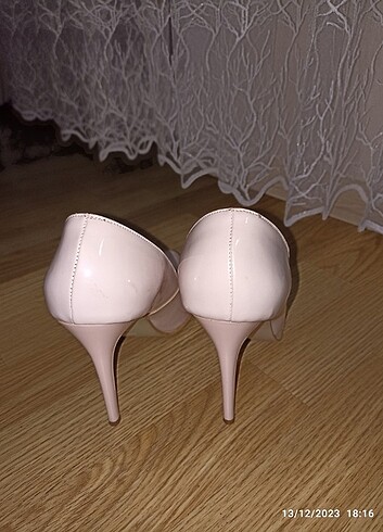 Diğer Stiletto