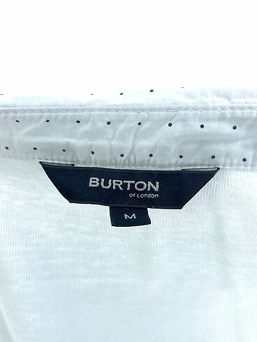 m Beden beyaz Renk Burton T-shirt %70 İndirimli.