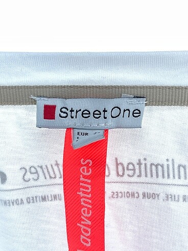 42 Beden beyaz Renk StreetOne T-shirt %70 İndirimli.