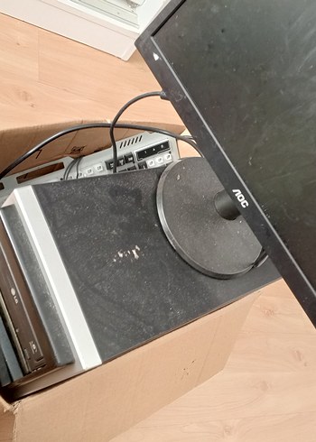 AOC Siyah Monitör masa üstü bilgisayar - Görsel 3