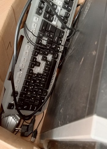 AOC Siyah Monitör masa üstü bilgisayar - Görsel 2