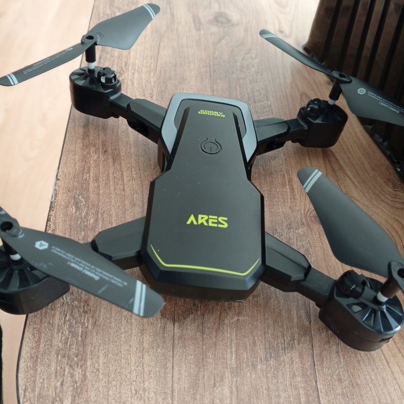 Katlanabilir Pervaneli drone Kumandalı Ares markası - Görsel 3