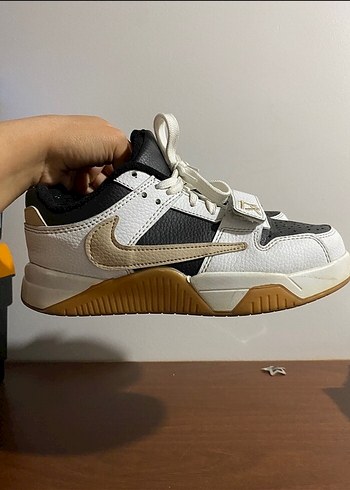 Nike Kadın Beyaz Spor Ayakkabı
