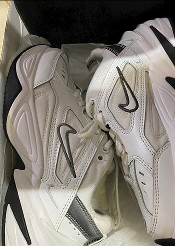 35 Beden beyaz Renk Nike Kadın Beyaz Yüksek Topuklu Spor Ayakkabı
