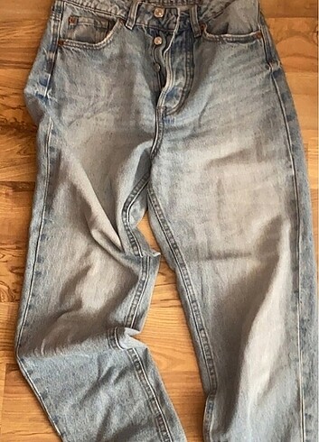 Stradivarius Mom Jean