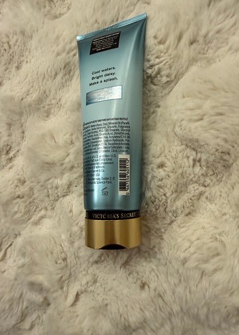Orijinal Victoria's Secret Aqua Kiss Vücut Losyonu - Görsel 3