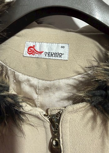 Teknir Kürklü Kapüşonlu Bej Kadın Kaban - Görsel 2