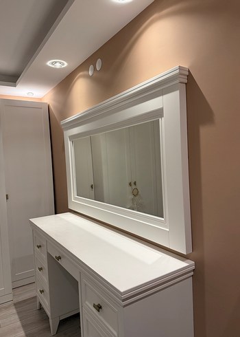 Az Kullanılmış Aynalı Makyaj masası - Görsel 5