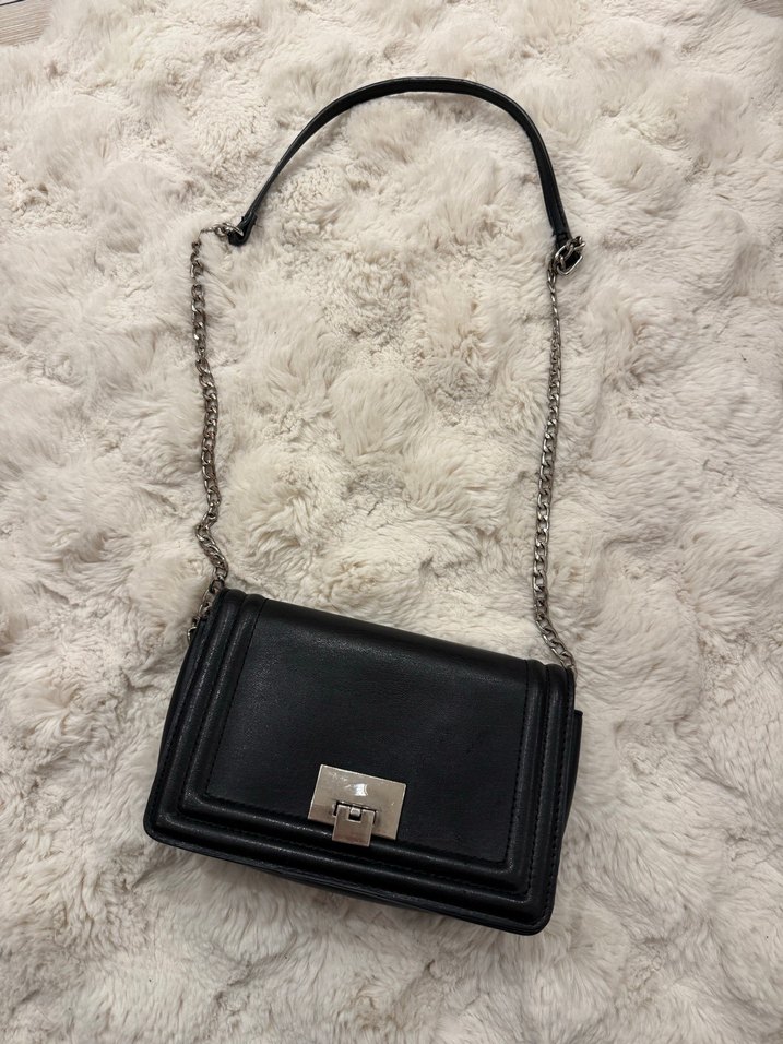 Stradivarius siyah çanta - Görsel 2