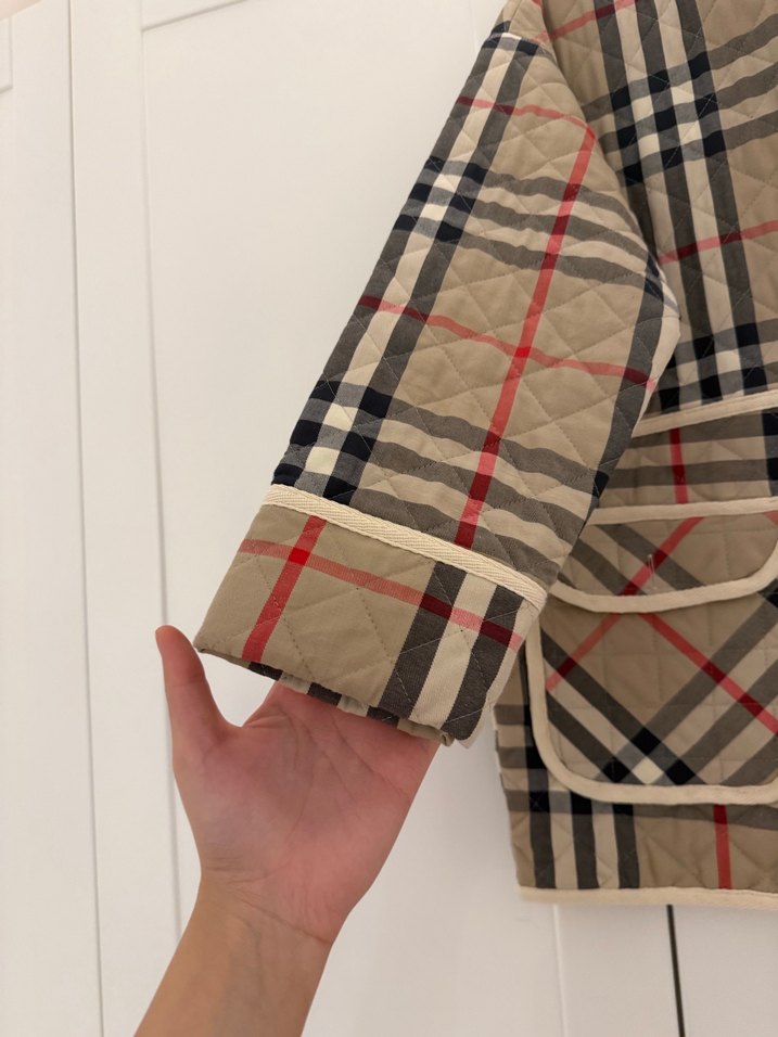 Ekose Desenli Kaban - Görsel 3