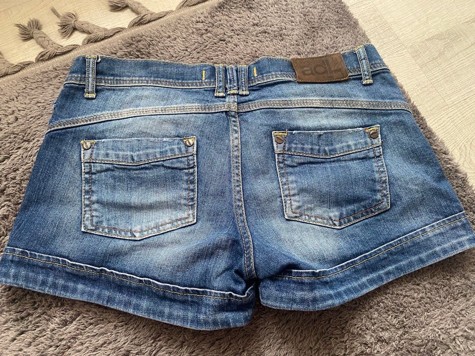 Y2k düşük bel kot şort - Görsel 3