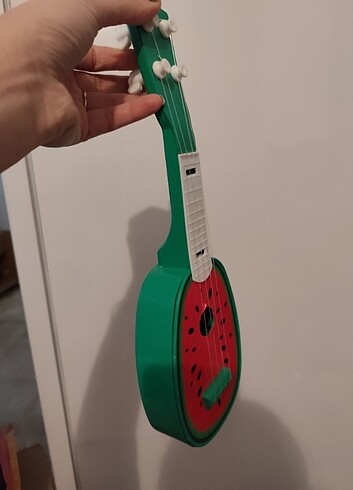 Diğer Saz gitar
