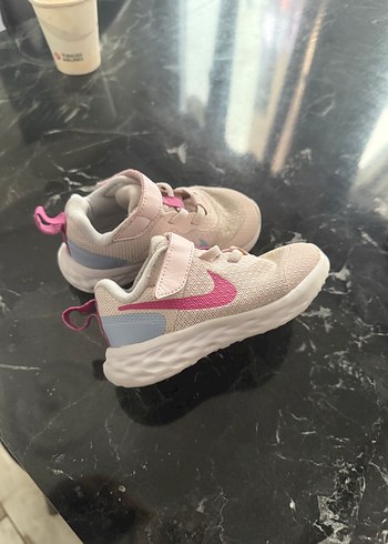 22 Beden Kız Çocuk Pudra Pembe Cırt Cırtlı Spor Ayakkabı