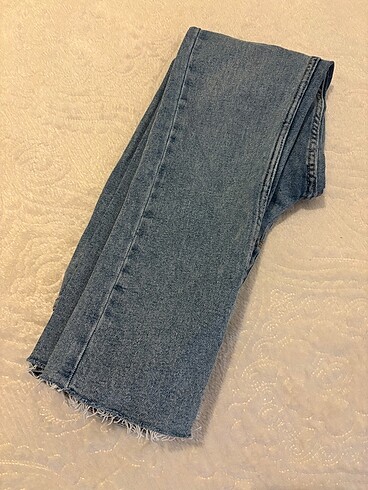 Pull and Bear Mavi jean