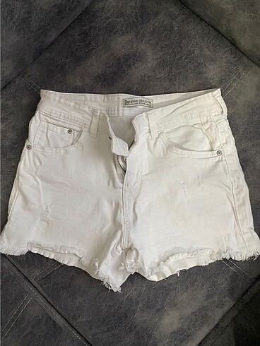 bershka sort