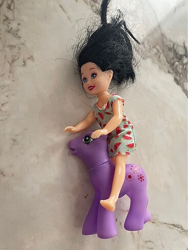 Beden Pony at ve bebek