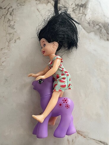 Beden Renk Pony at ve bebek