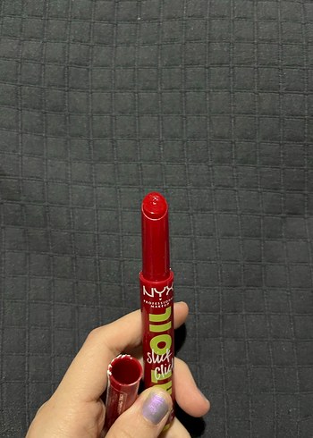 NYX Renkli Kırmızı Lip Gloss - Görsel 2