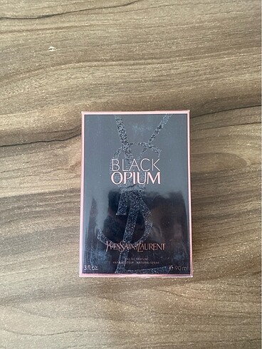 Black opium parfüm