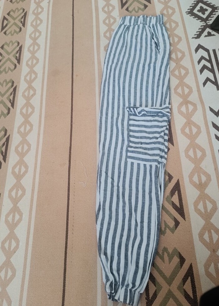 Ayağı sıkmalı kargo pantolon - Görsel 2