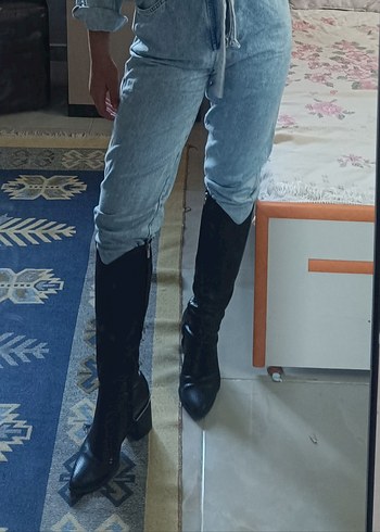 Derimod yılan deri desenli uzun çizme