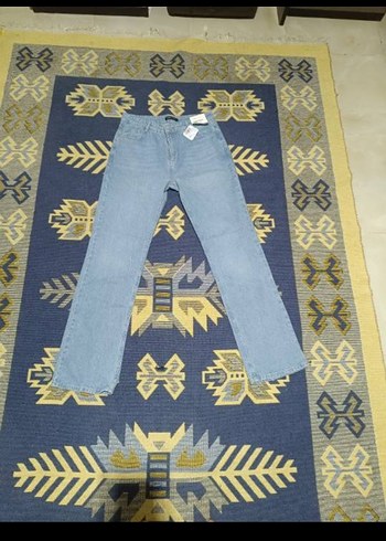 Mavi Batik Desenli Salaş Kadın Jean