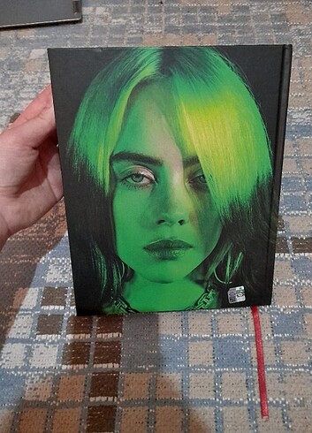 Billie Eilish Özel Baskı Fotoraf Kitabı