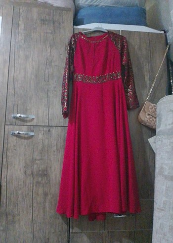 Bordo Uzun Kollu Dökümlü Vintage Abiye Elbise tesettür - Görsel 2