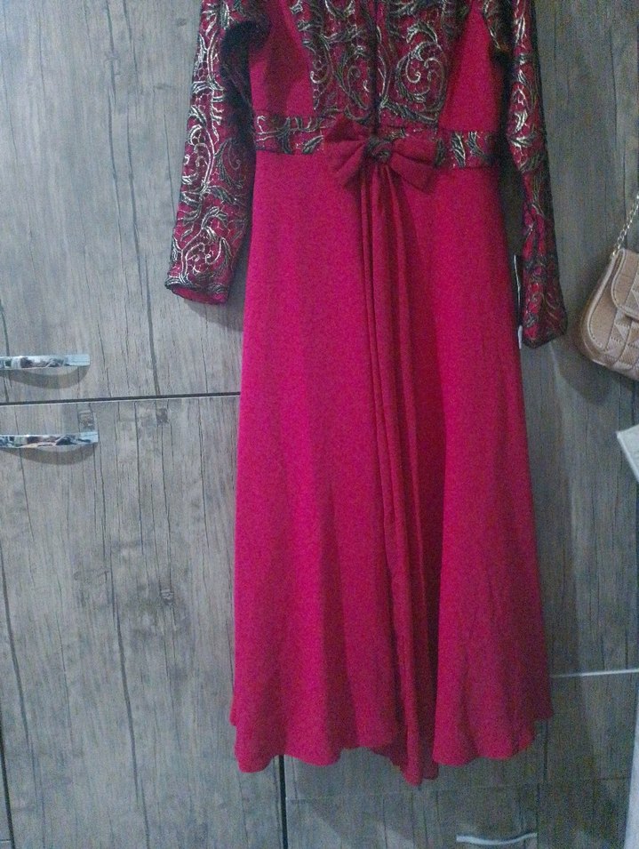 Bordo Uzun Kollu Dökümlü Vintage Abiye Elbise tesettür - Görsel 4