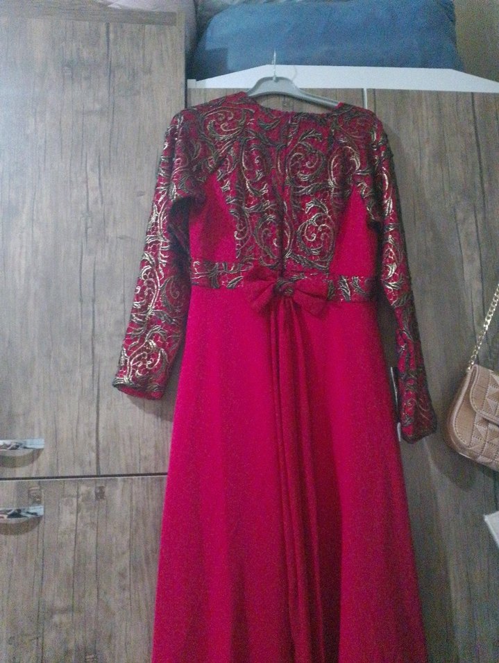 Bordo Uzun Kollu Dökümlü Vintage Abiye Elbise tesettür - Görsel 3