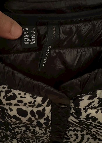 Kadın Siyah Zebra Desenli Kürk Detaylı Kısa Ceket - Görsel 3