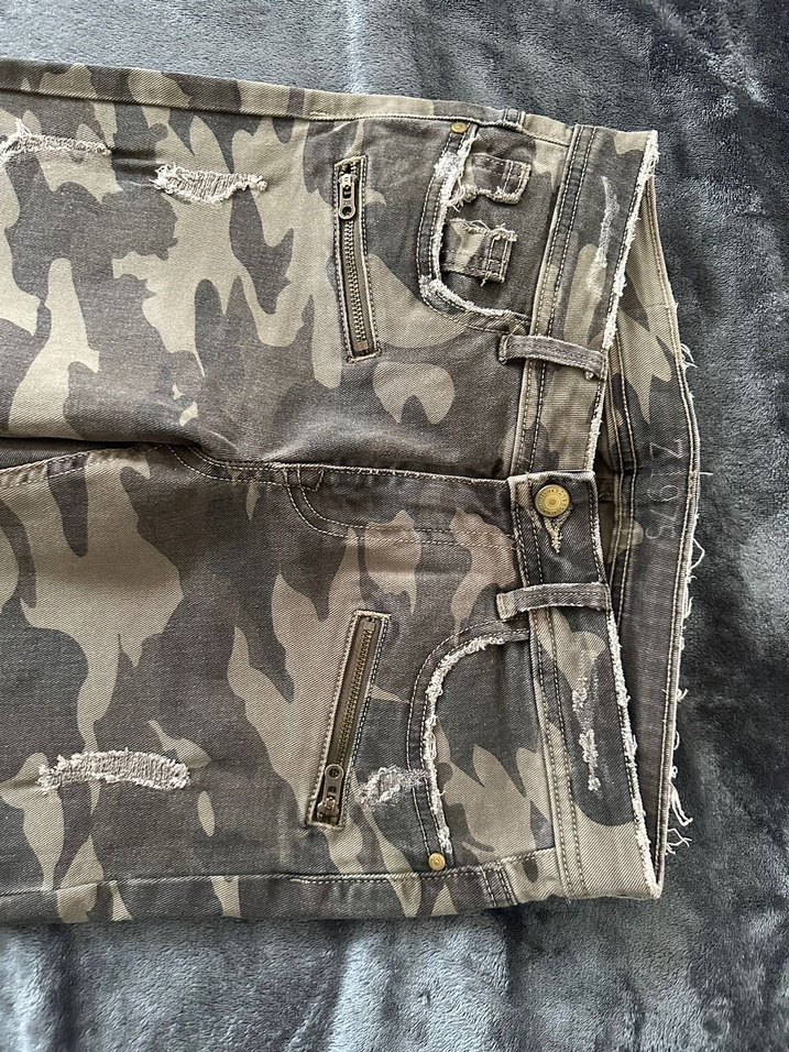 Zara Kamuflaj Desenli Kadın Kot Pantolon - Görsel 4