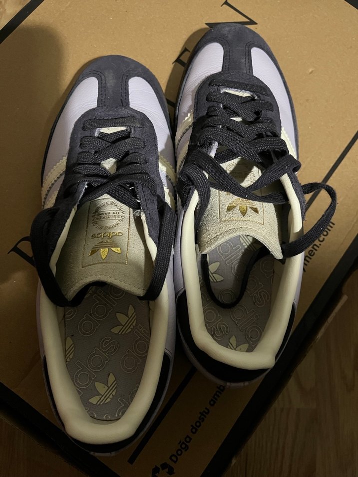 Beyaz Gri Adidas Spor Ayakkabı - Görsel 4