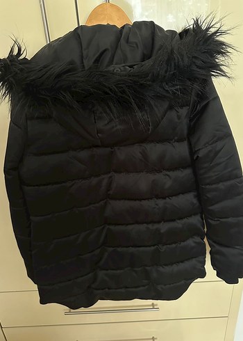 Siyah Kürklü Midi Kışlık Kadın Mont - Görsel 4