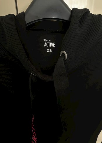 Siyah Kapüşonlu Uzun Kollu Kadın Sweatshirt - Görsel 2