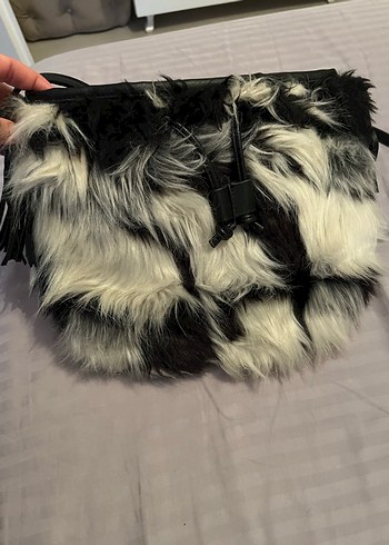 Kadın Zebra Desenli Kürklü Çanta - Görsel 2