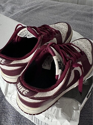 37,5 Beden bordo Renk Nike dunk low bordeaux